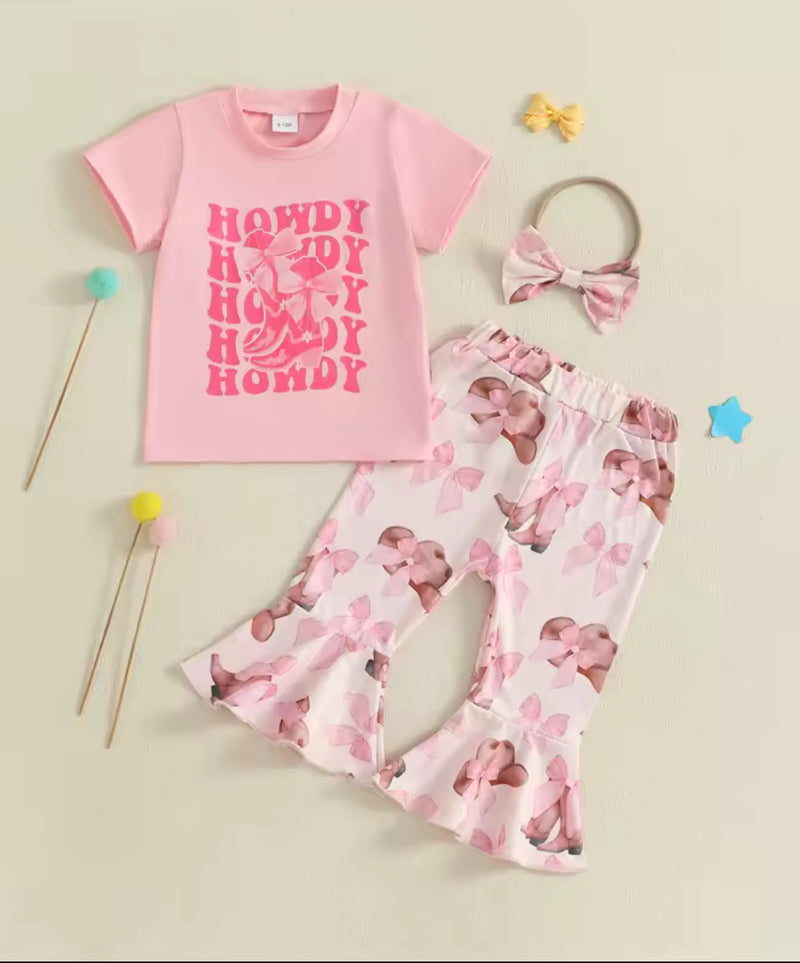 HOWDY Boots & Bows
