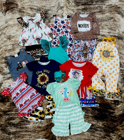 Kid's Outfits & Pajamas