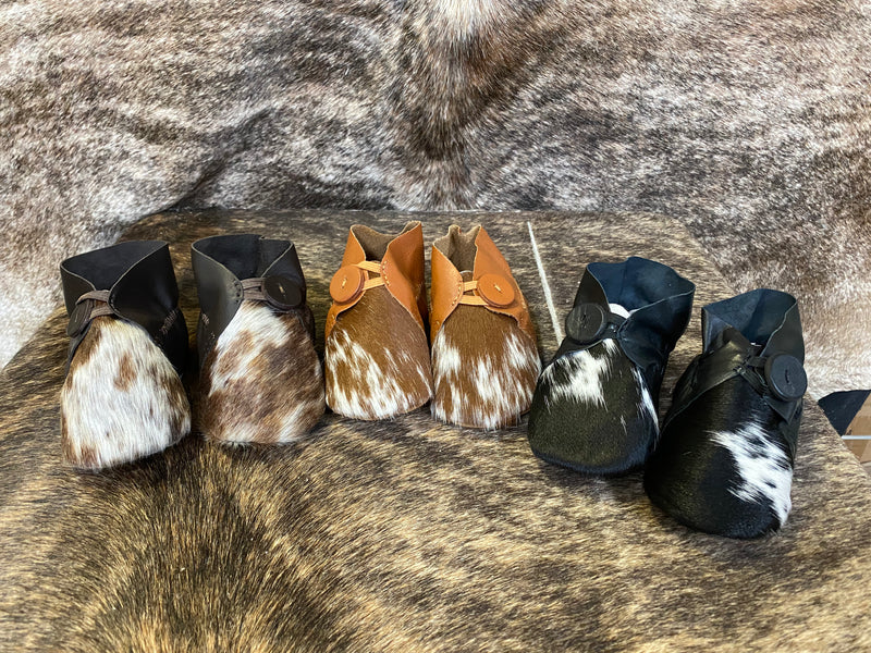 Cowhide Baby Moccasins-Rust